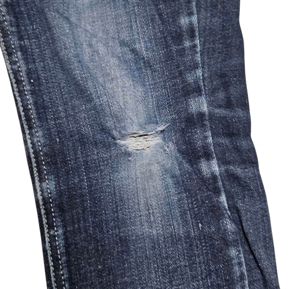 m jeans by maurices™ Cool Comfort High Rise Destructed Button Fly Jegging - Picture 3 of 6